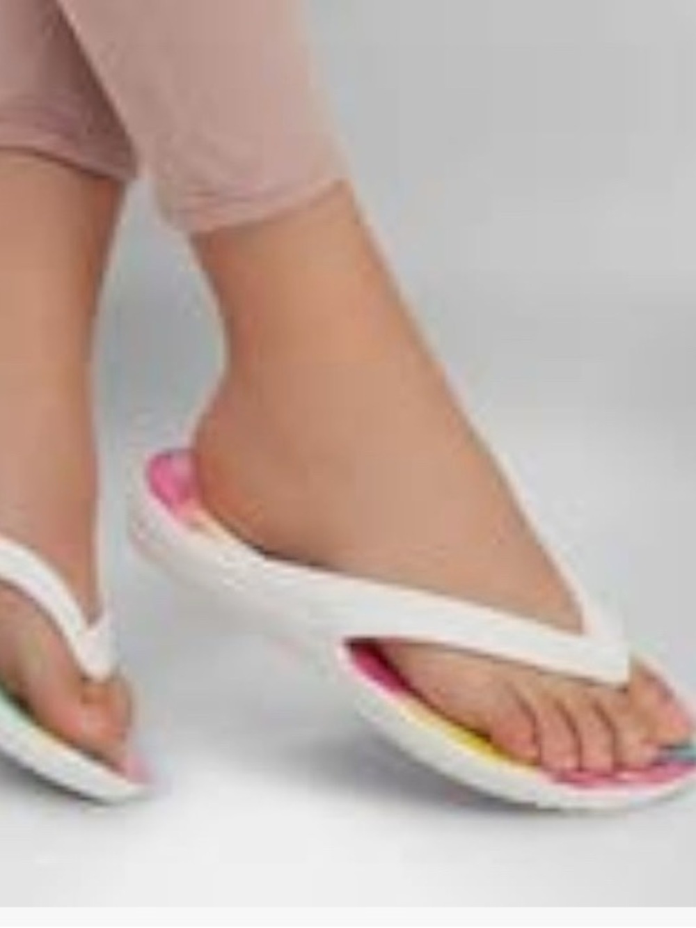 Skechers White Women's Flip Flop Sandals with Rainbow Insole Size 9